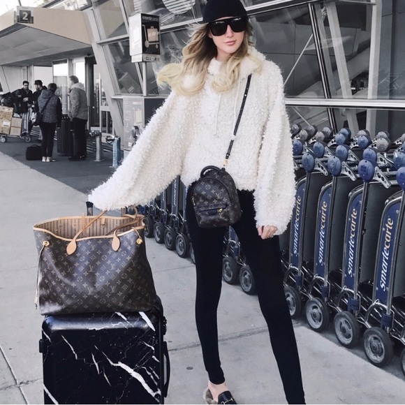 Free People Sweaters - Free People Peekaboo Crop Sherpa Pullover Hoodie Oversize Size M